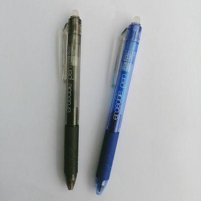 0.7mm / 0.5mm فريكسيون أقلام قابلة للمسح مع حبر القلم هلام